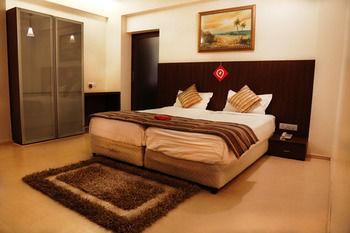 Hotel Oyo Premium Baner Pune