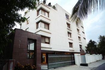 Hotel Oyo Premium Baner